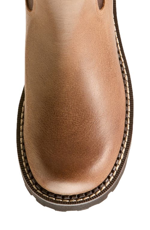 Ariat Lug Sole Chelsea Boot In Distressed Natural