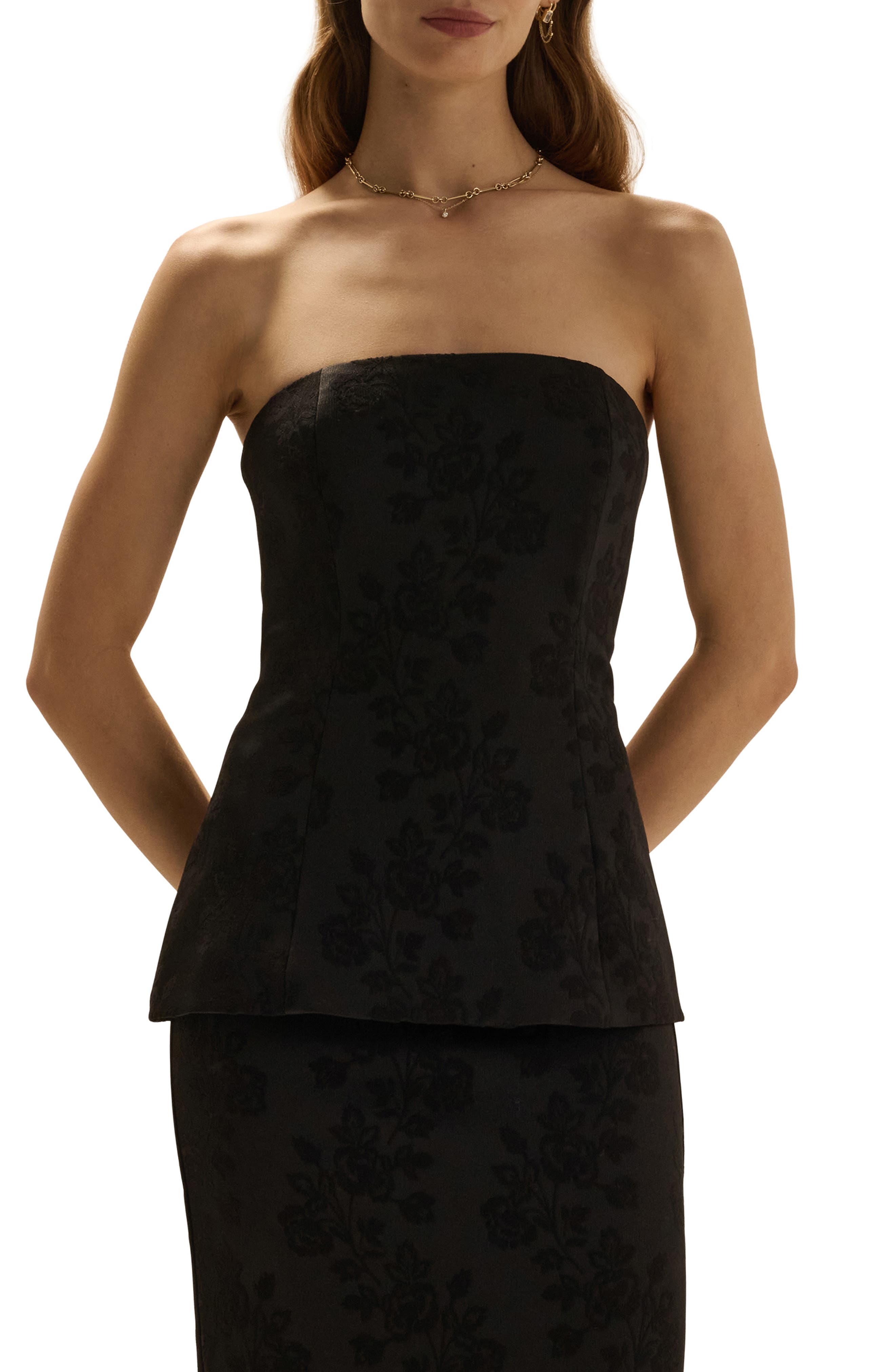 selected BLACK FLORAL JACQU