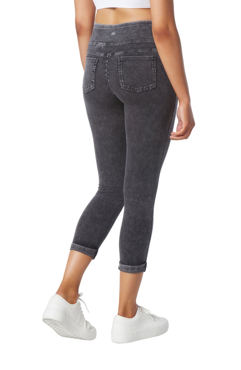 Andrew Marc Sport Rolled Cuff Crop Leggings, Alternate, color, 