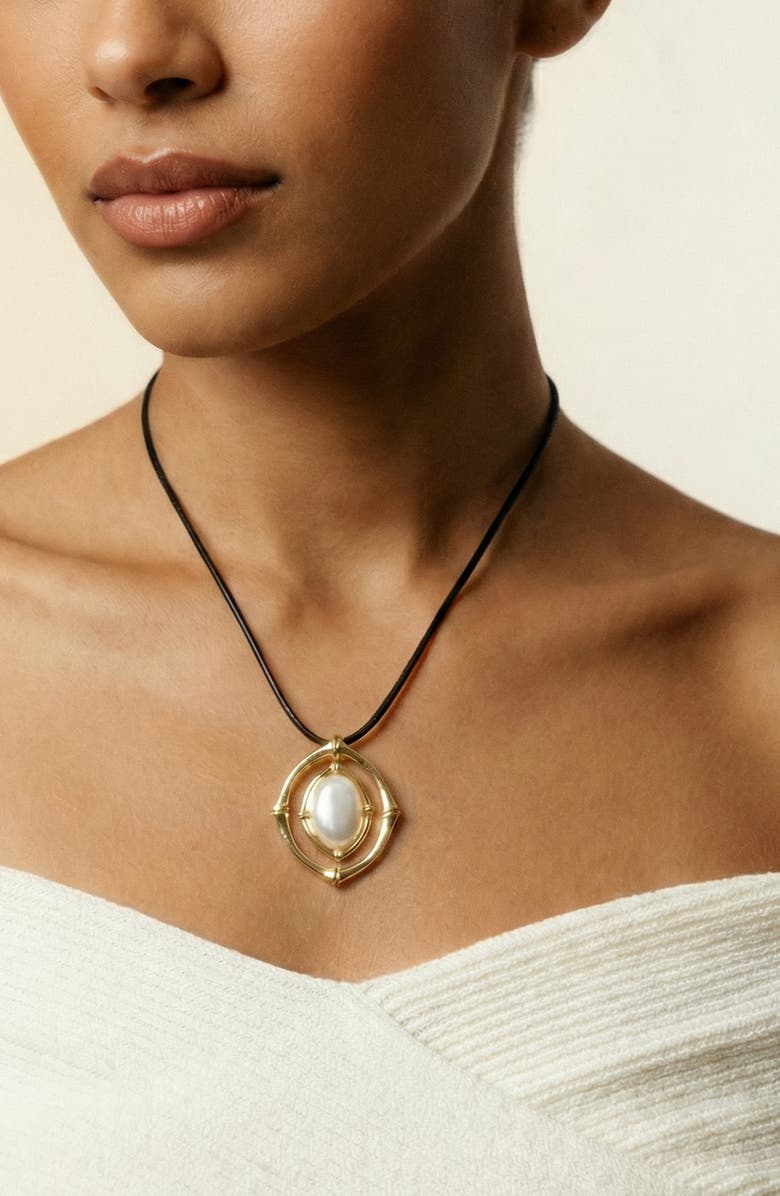 ARGENTO VIVO Bamboo Pendant Necklace, Alternate, color, Gold