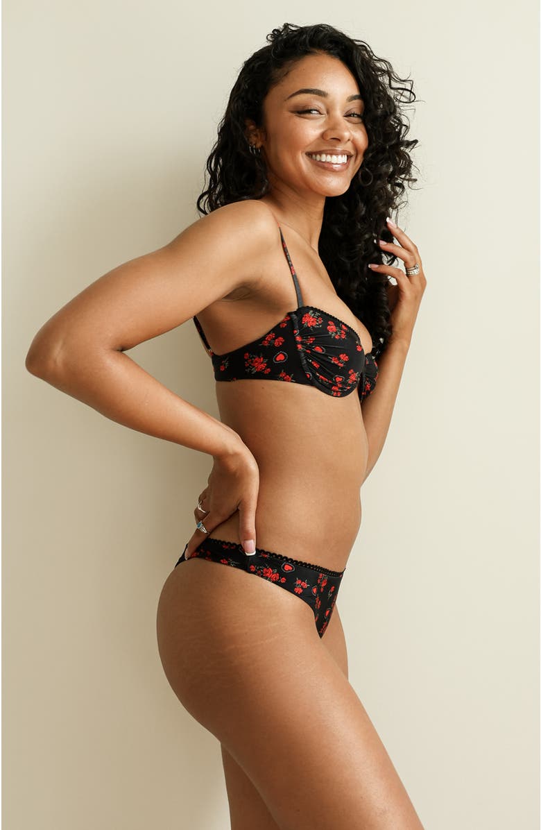 Dippin Daisys Starlight Underwire Bikini Top, Alternate, color, Heartbreaker