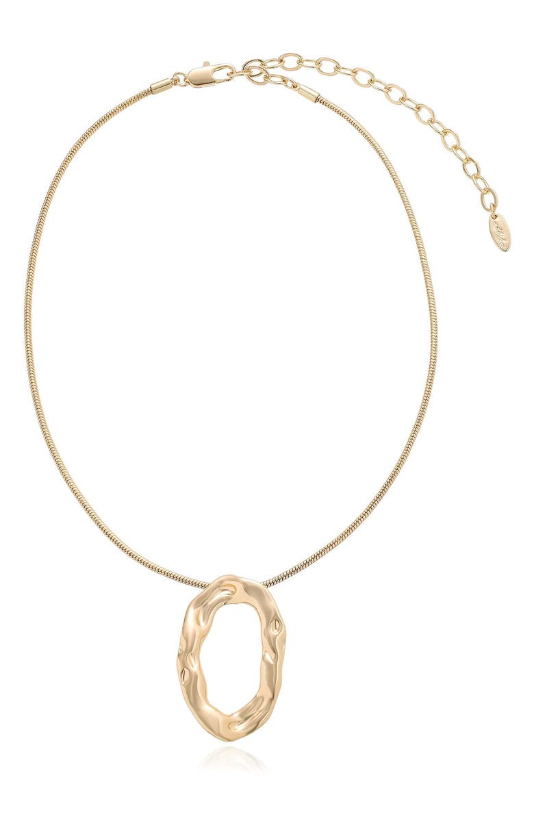 Ettika Molten Oval Pendant Necklace, Alternate, color, Gold