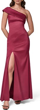 Donna Karan New York Seamed One Shoulder Gown