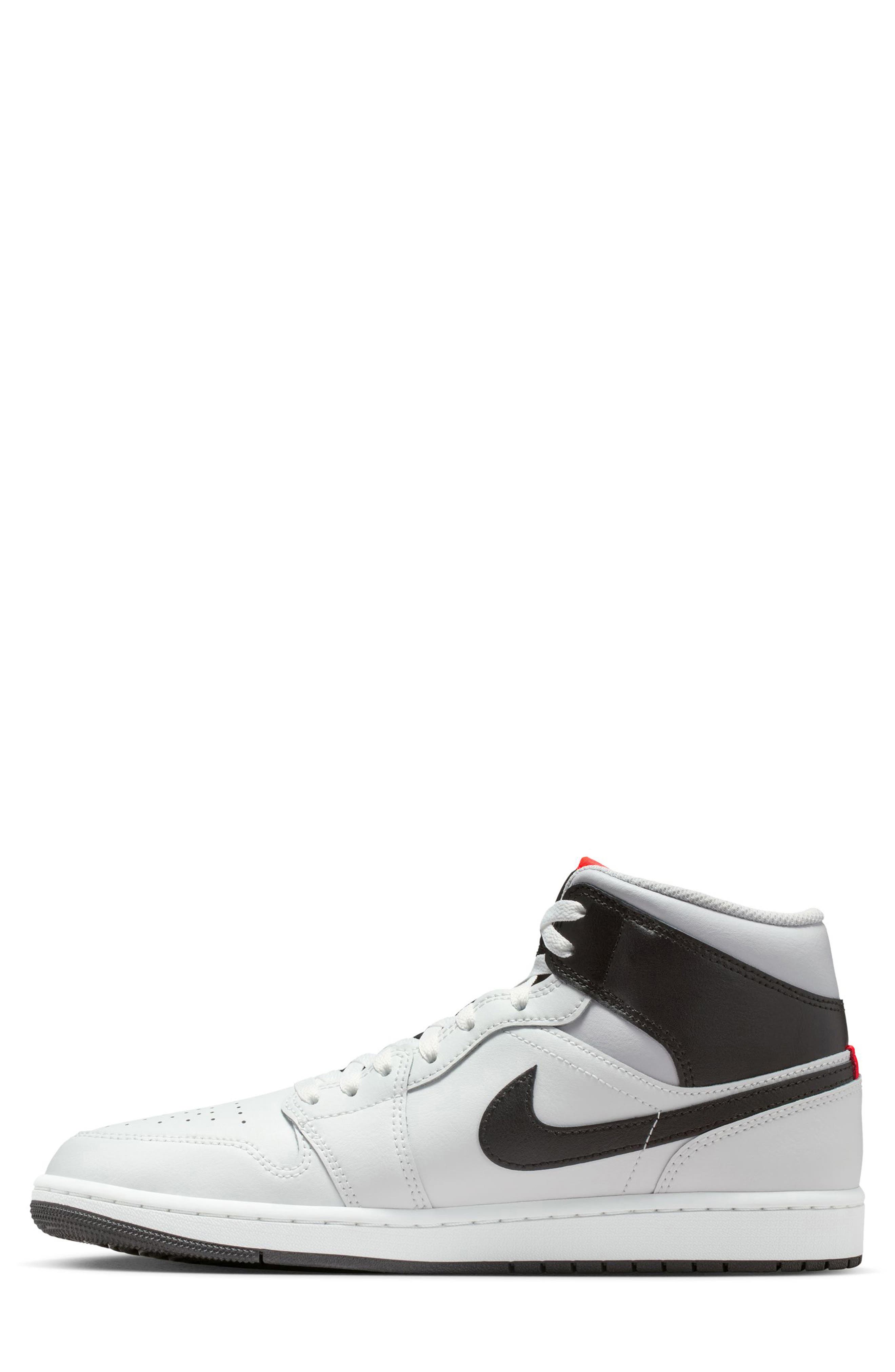 Jordan Air Jordan 1 Mid Basketball Sneaker, Alternate, color, Summit White/ Neutral Grey