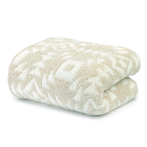 Kashwére Throws In Neutral