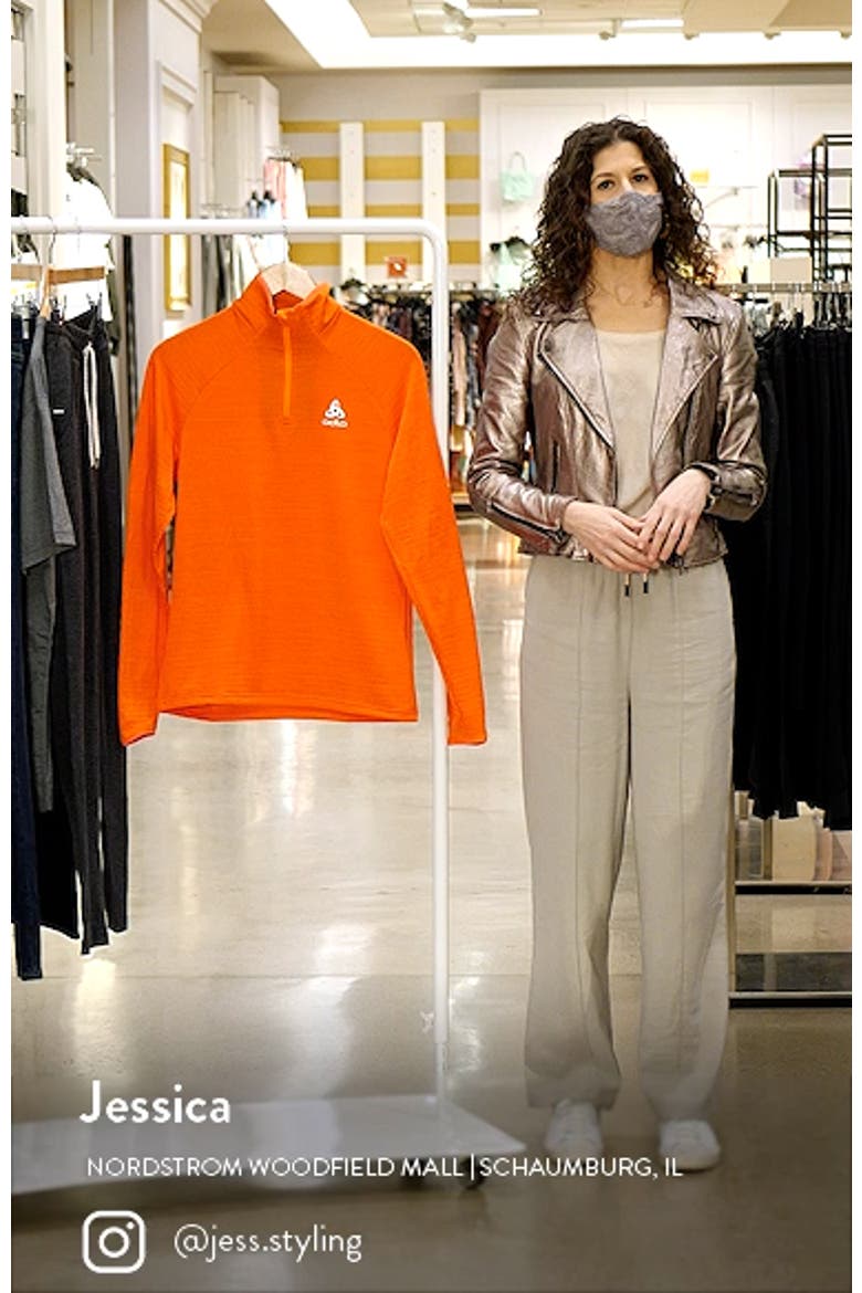 Run Easy Half-Zip Mid-Layer Top video