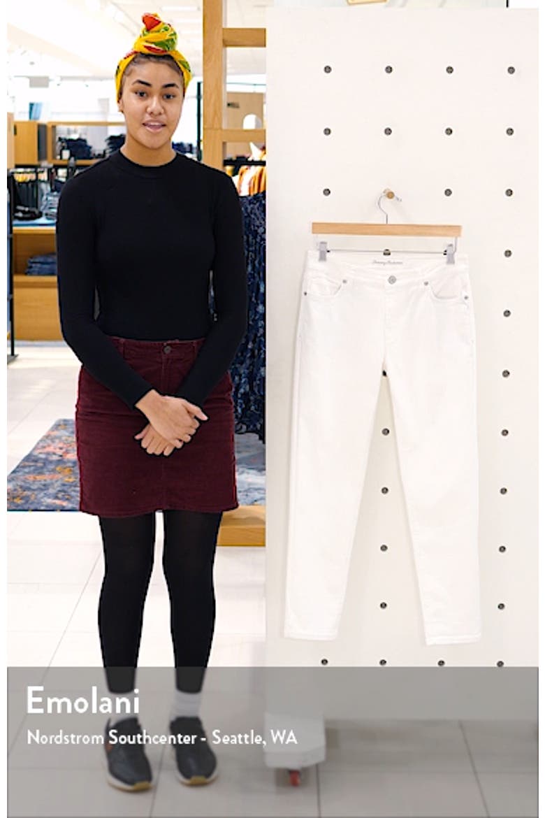 Ella Twill Slim Boyfriend White Jeans video