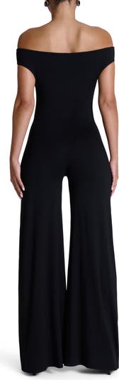 Pleated Wide Leg Pants