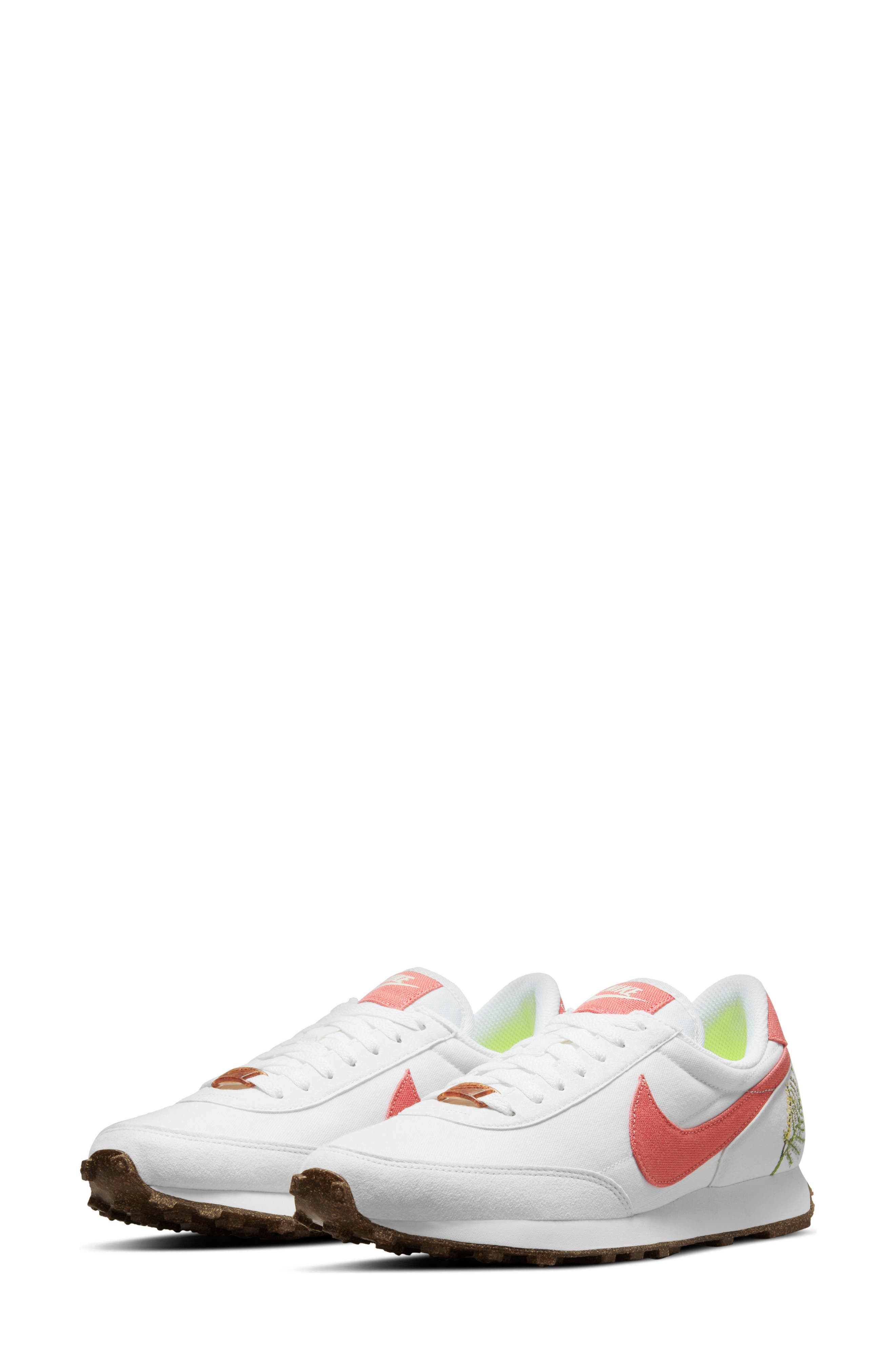 DayBreak SE Sneaker, Main, color, WHITE/ LIGHT SIENNA/ SAIL