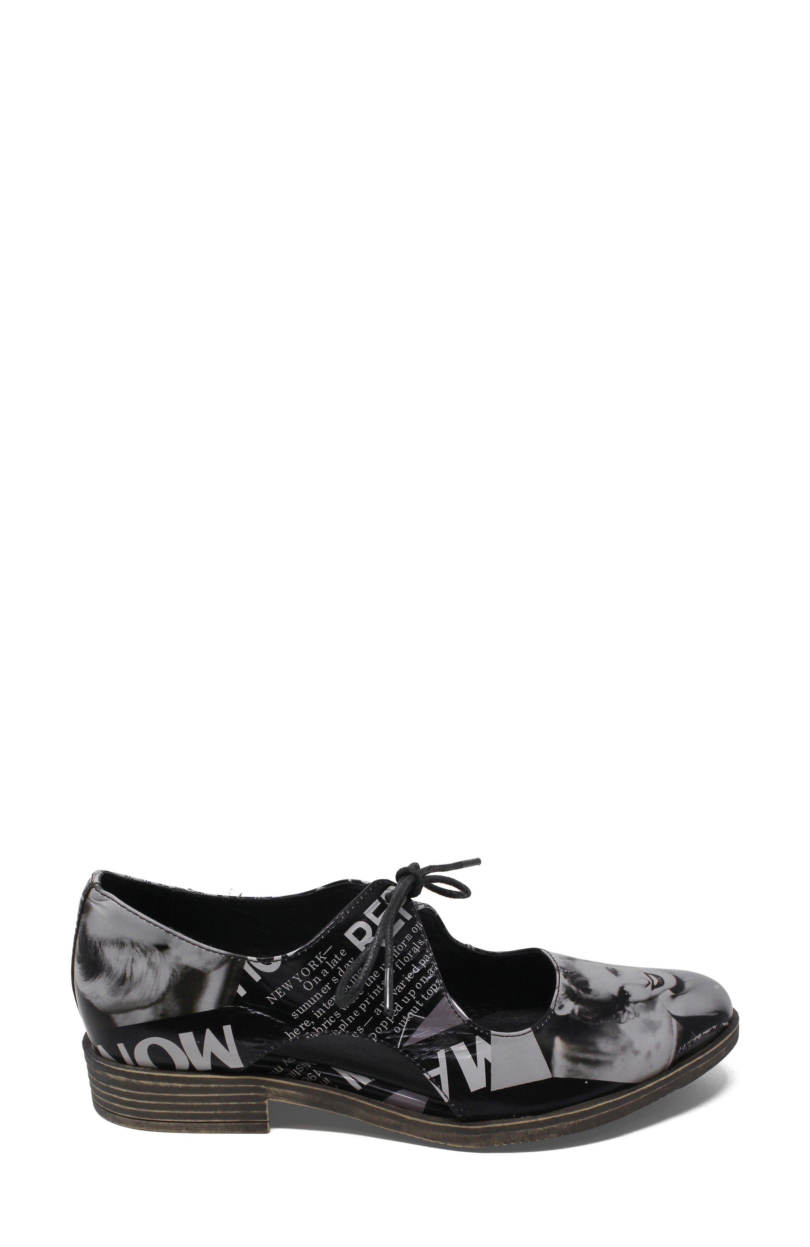 Keeria Low Lace Flat - image 4