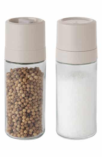 Leo Balance 2-Piece Glass Salt & Pepper Set