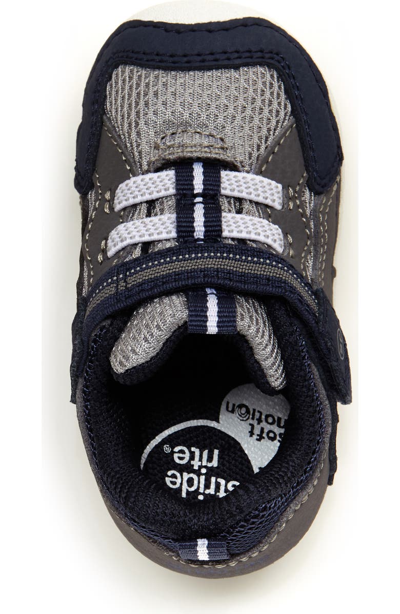 Stride Rite Soft Motion<sup>™</sup> Kylo Sneaker, Alternate, color,
