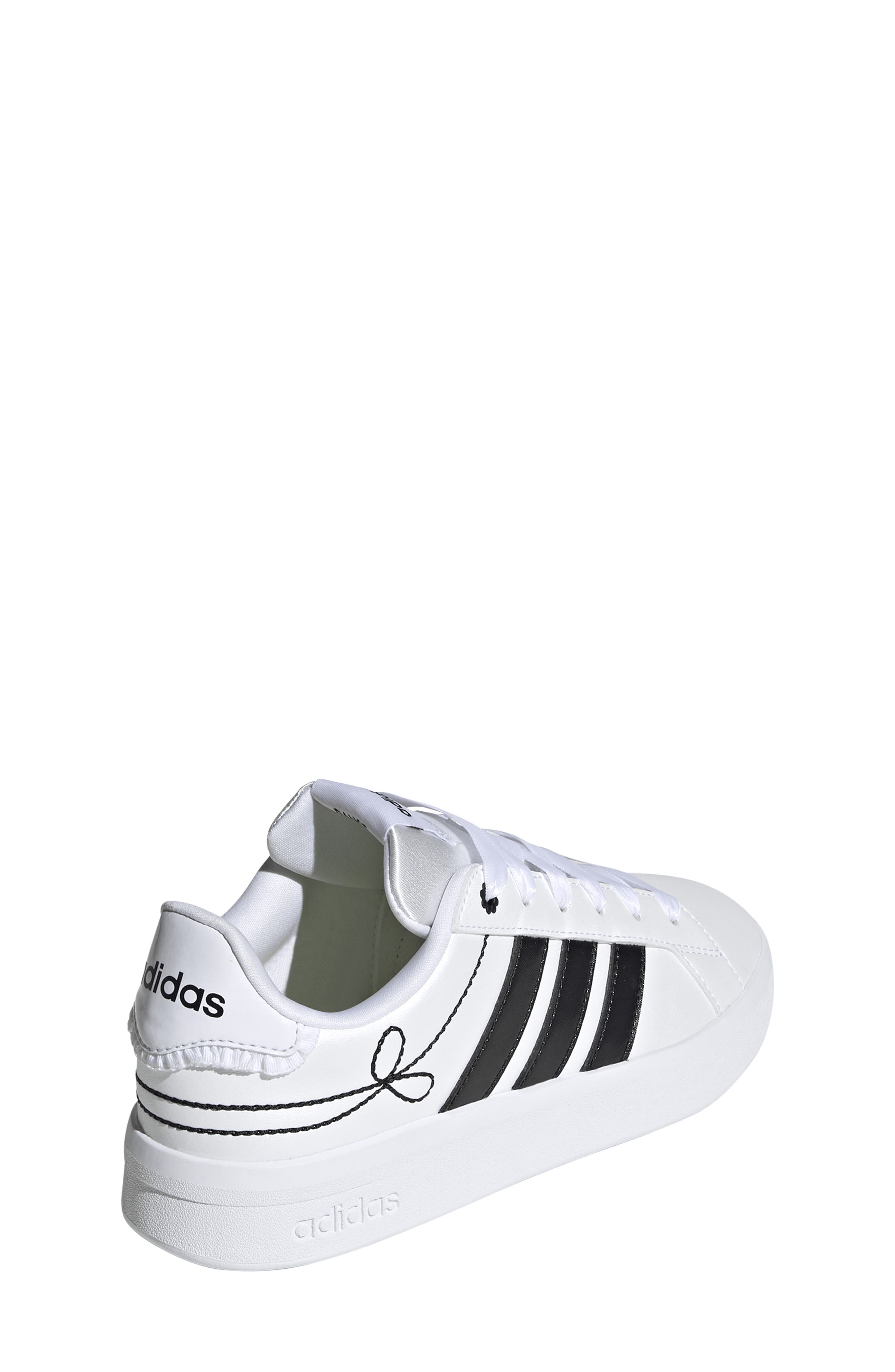 Kids' Grand Court 3.0 Sneaker, Alternate, color, WHITE/ CORE BLACK/ YELLOW