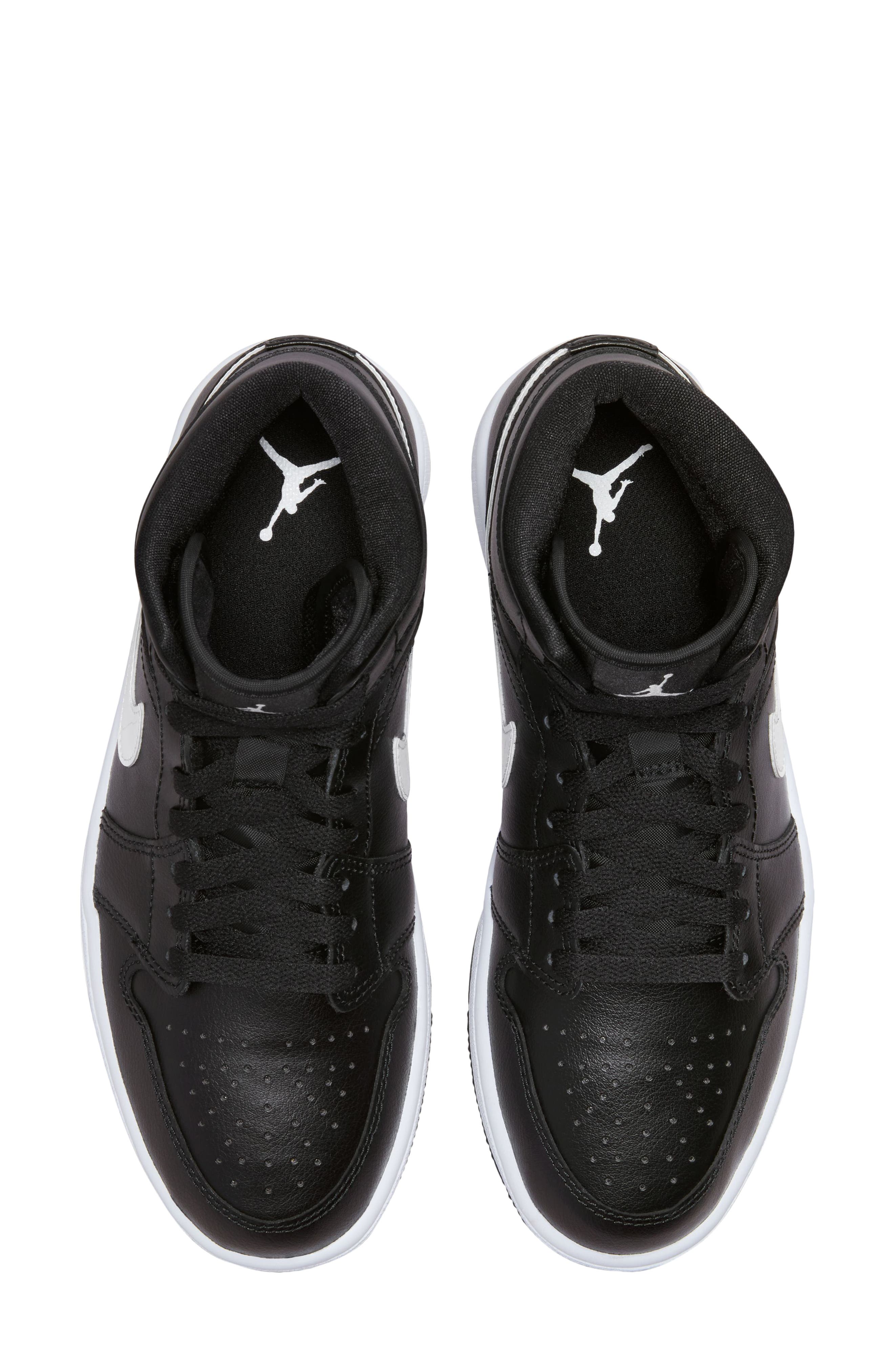 Jordan Air Jordan 1 Mid Basketball Sneaker, Alternate, color, 