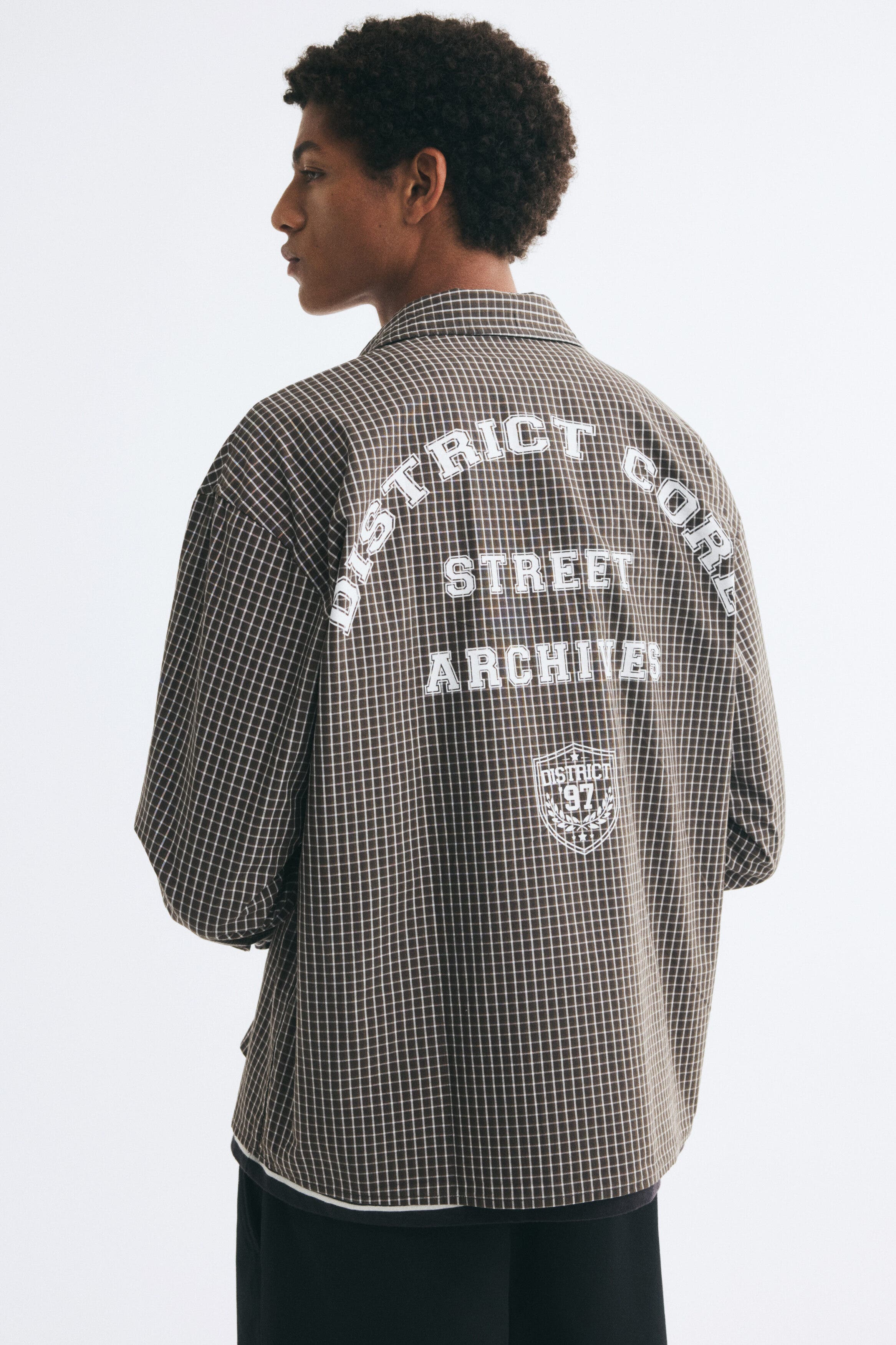 selected Khaki green/Street Archives