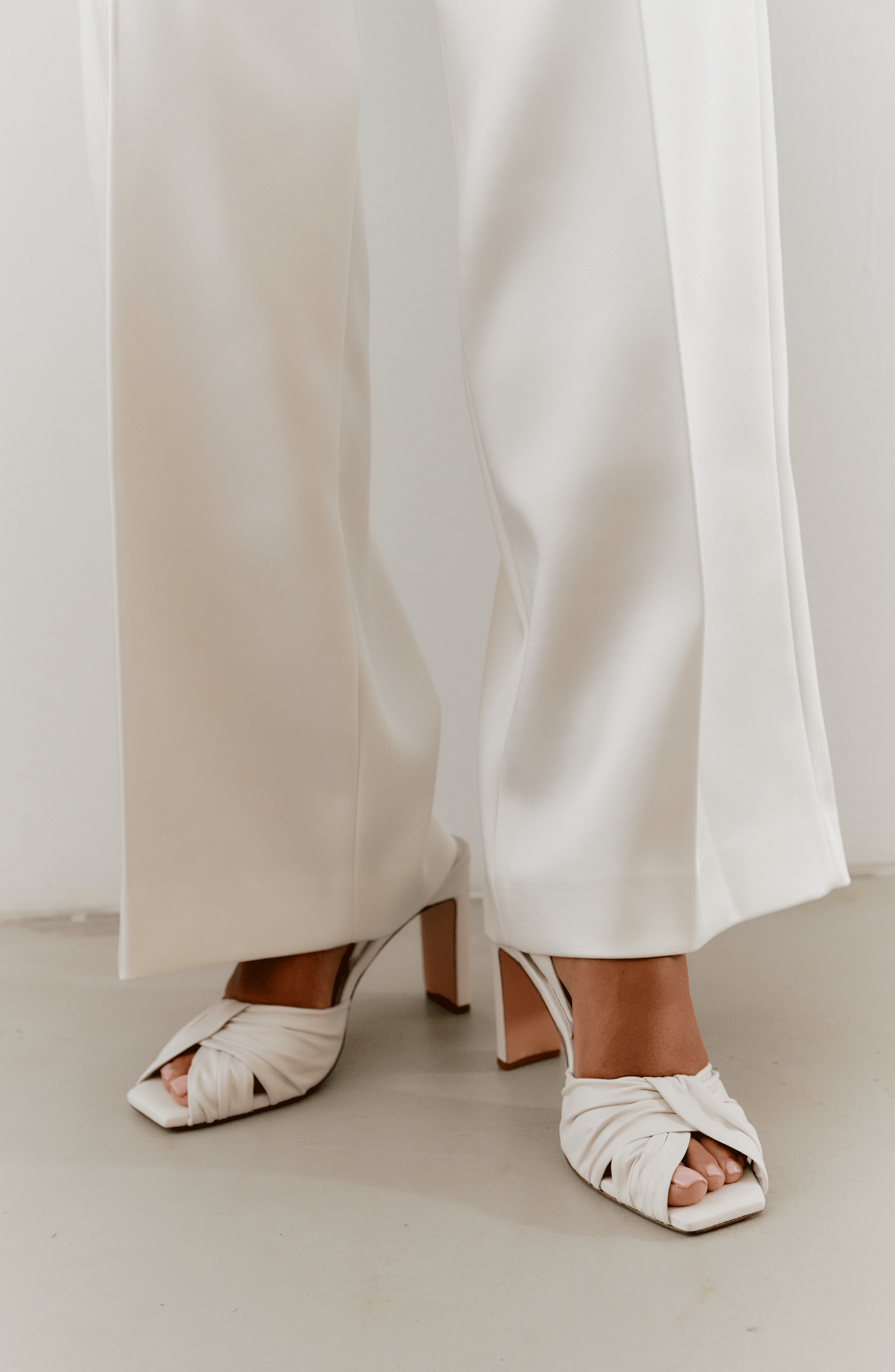 Skyler Pump, Alternate, color, White