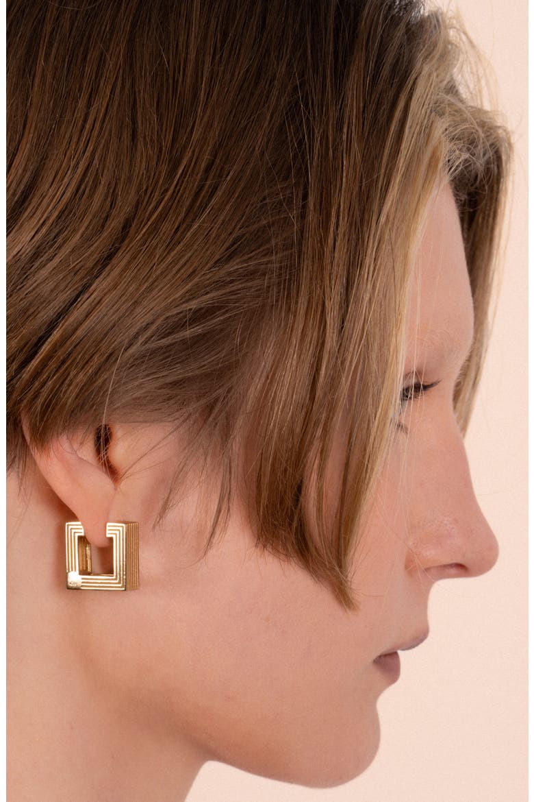 Small Aurelia Hoop Earrings, Alternate, color, YELLOW GOLD