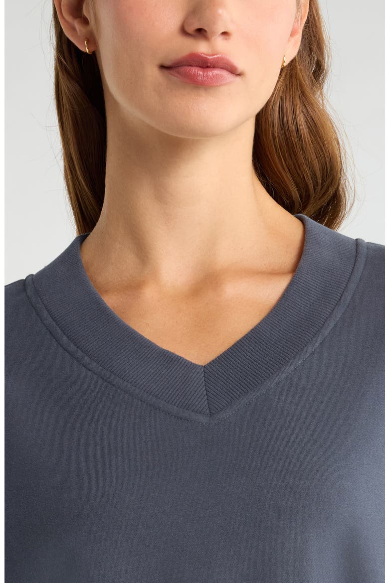 Cloud Fleece Sweatshirt, Alternate, color, NAVY ARMADA