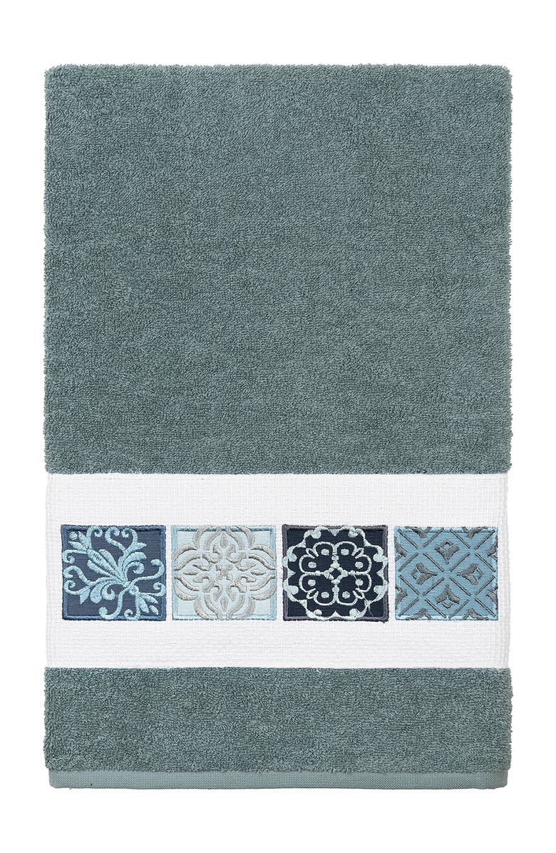 Linum Home Textiles Vivian Embellished Bath Towel - Teal, Main, color, Teal