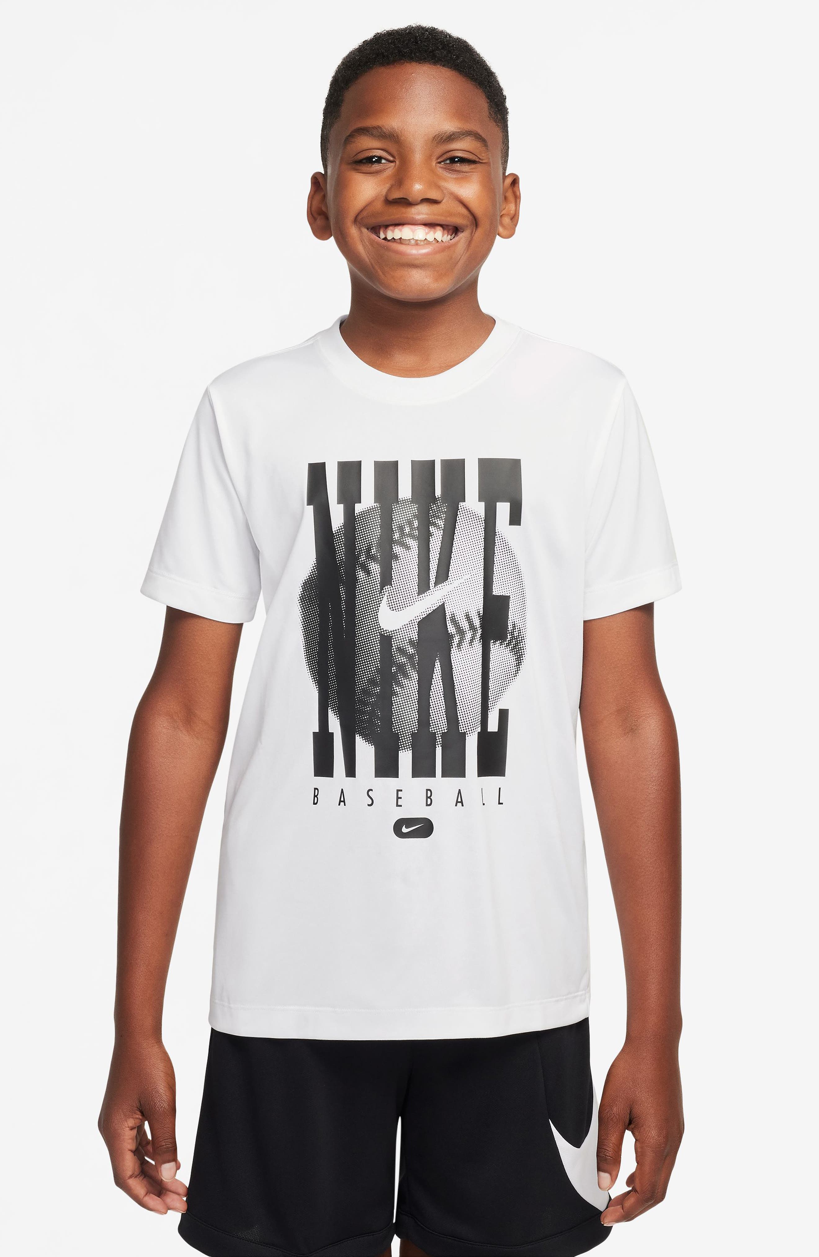 Nike Kids' Sportswear Legend Graphic T-Shirt
