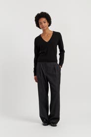 Chinti & Parker Wool-Cashmere V-Neck Sweater