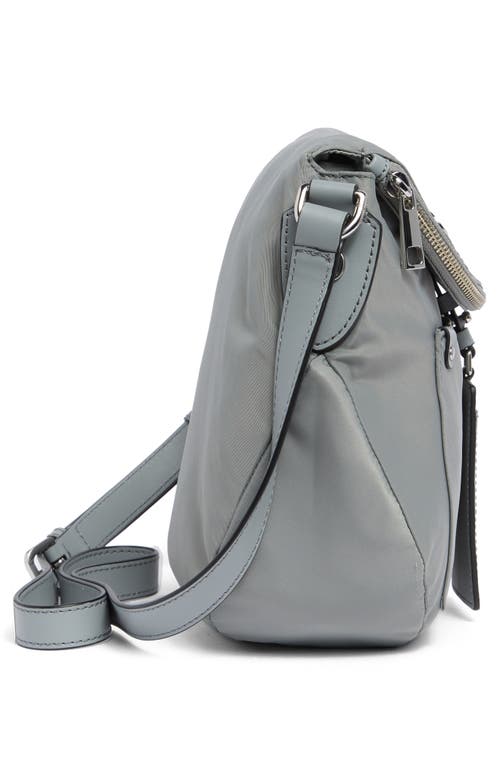 Marc Jacobs Preppy Nylon Messenger Bag In Rock Grey