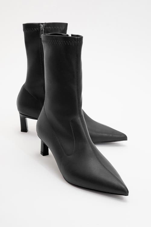 Prologue Shoes Lewin Pointed Toe Stiletto Boot In Black