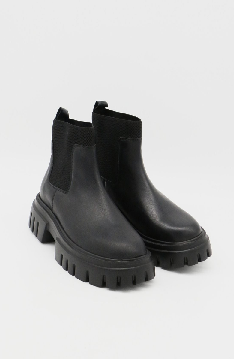 STIVALI NEW YORK Agora Platform Chelsea Boots, Alternate, color, Black