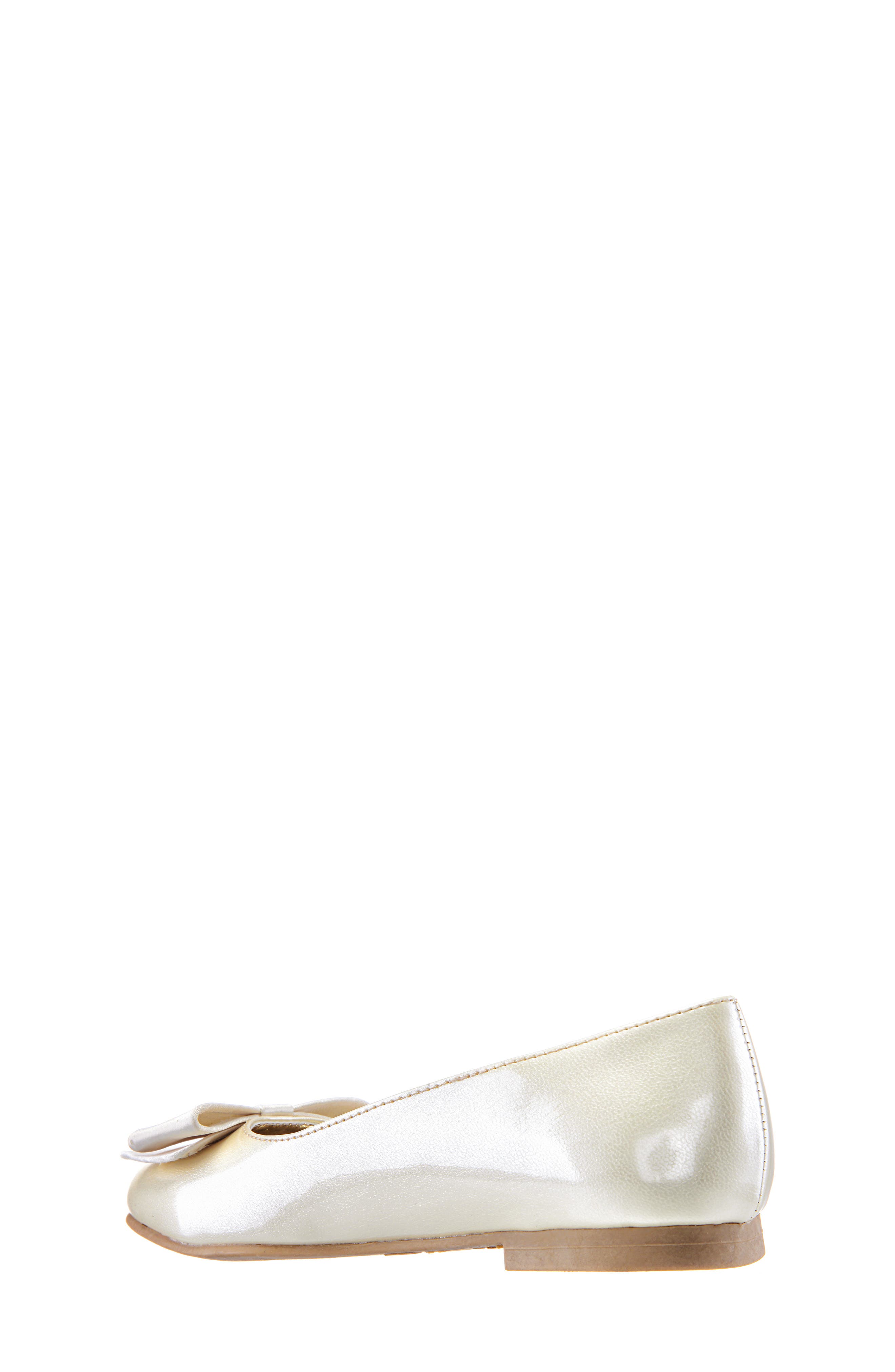 'Pegasus' Flat, Alternate, color, IVORY PATENT