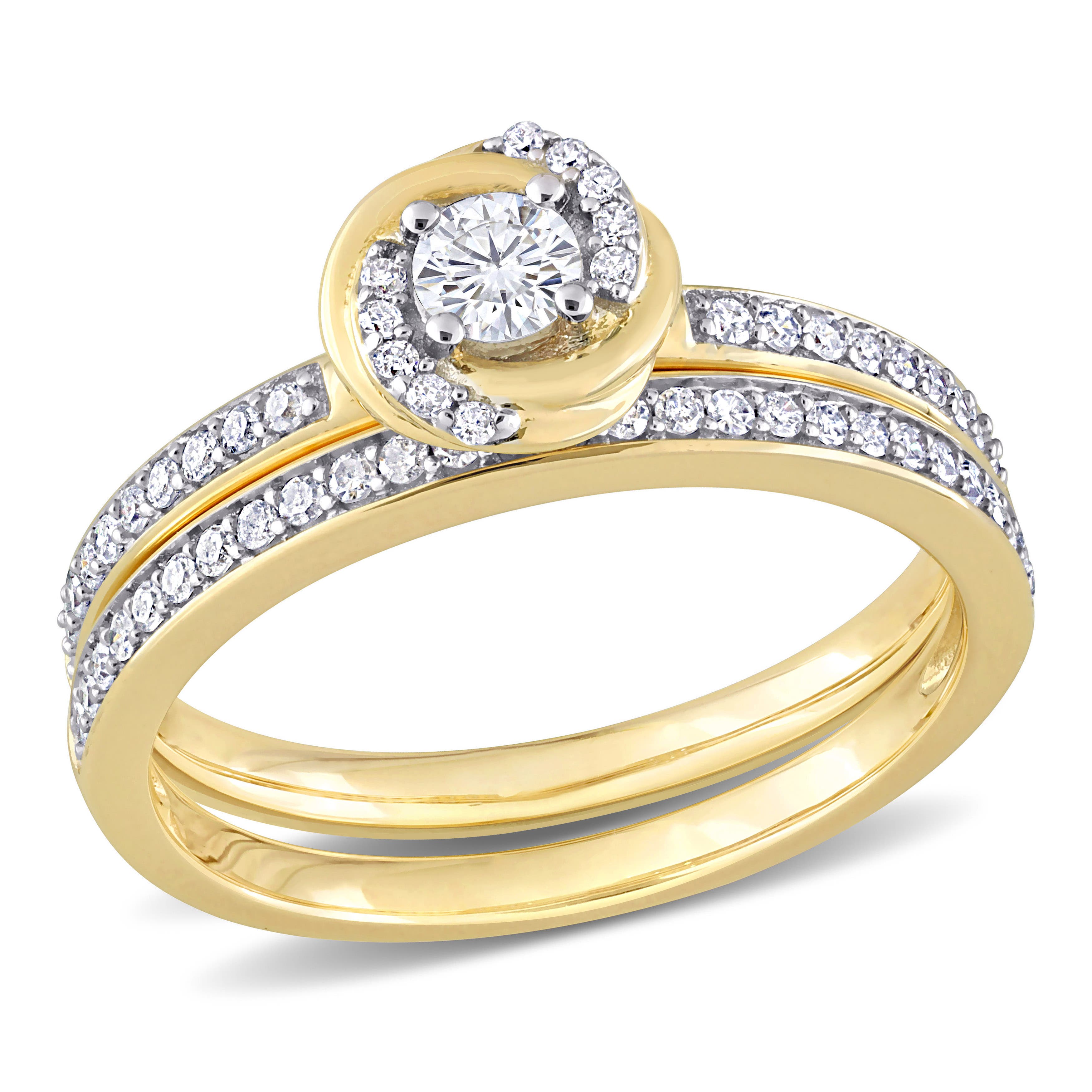 selected 14K Yellow Gold