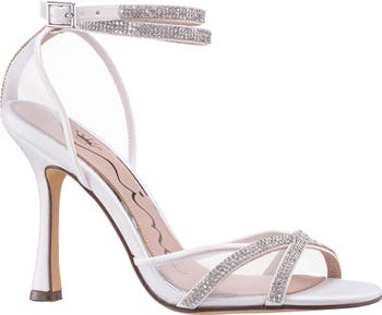 Daniela Sandal