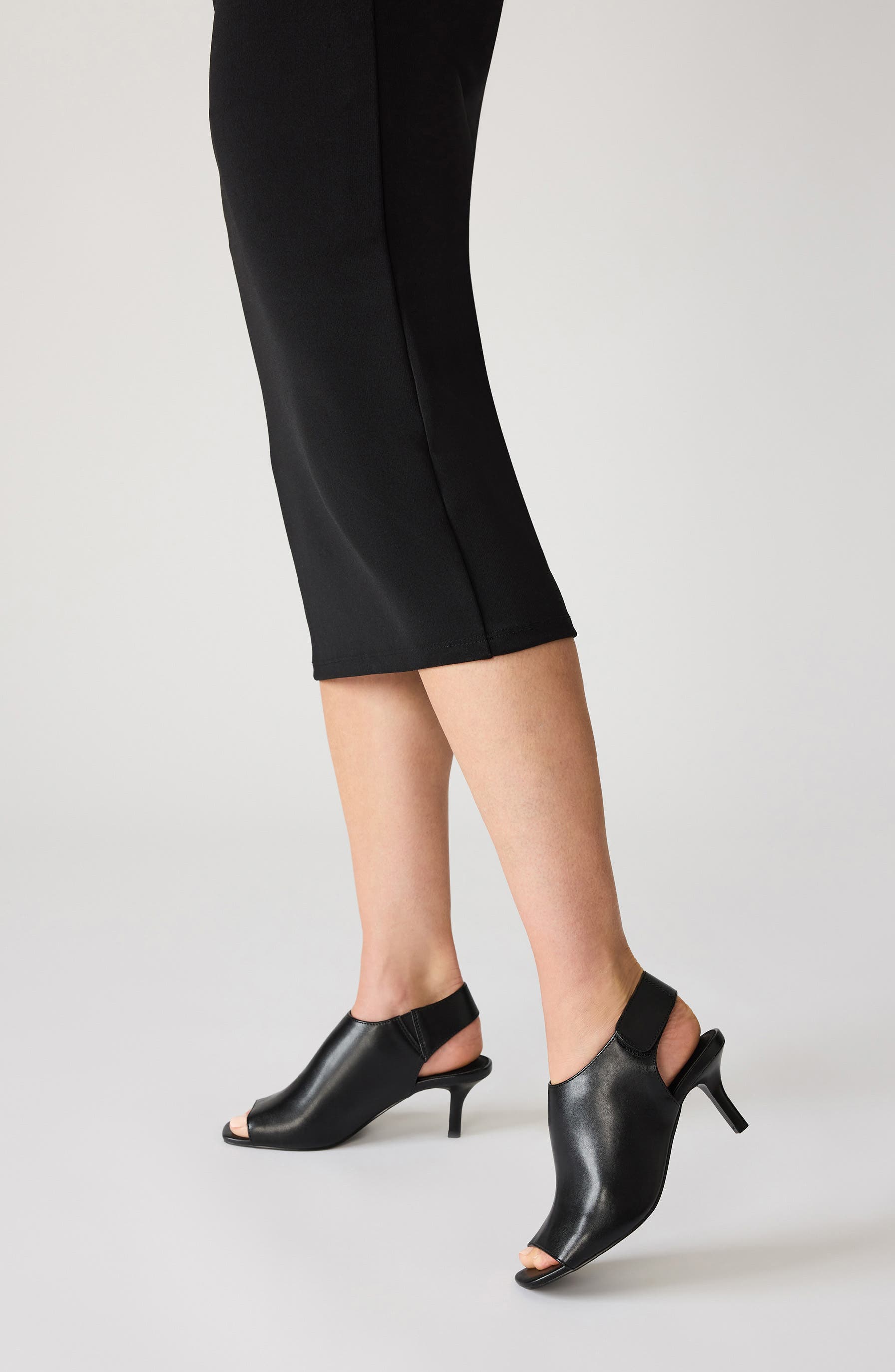 Anne Klein Semana Ankle Strap Sandal, Alternate, color, Black Smooth