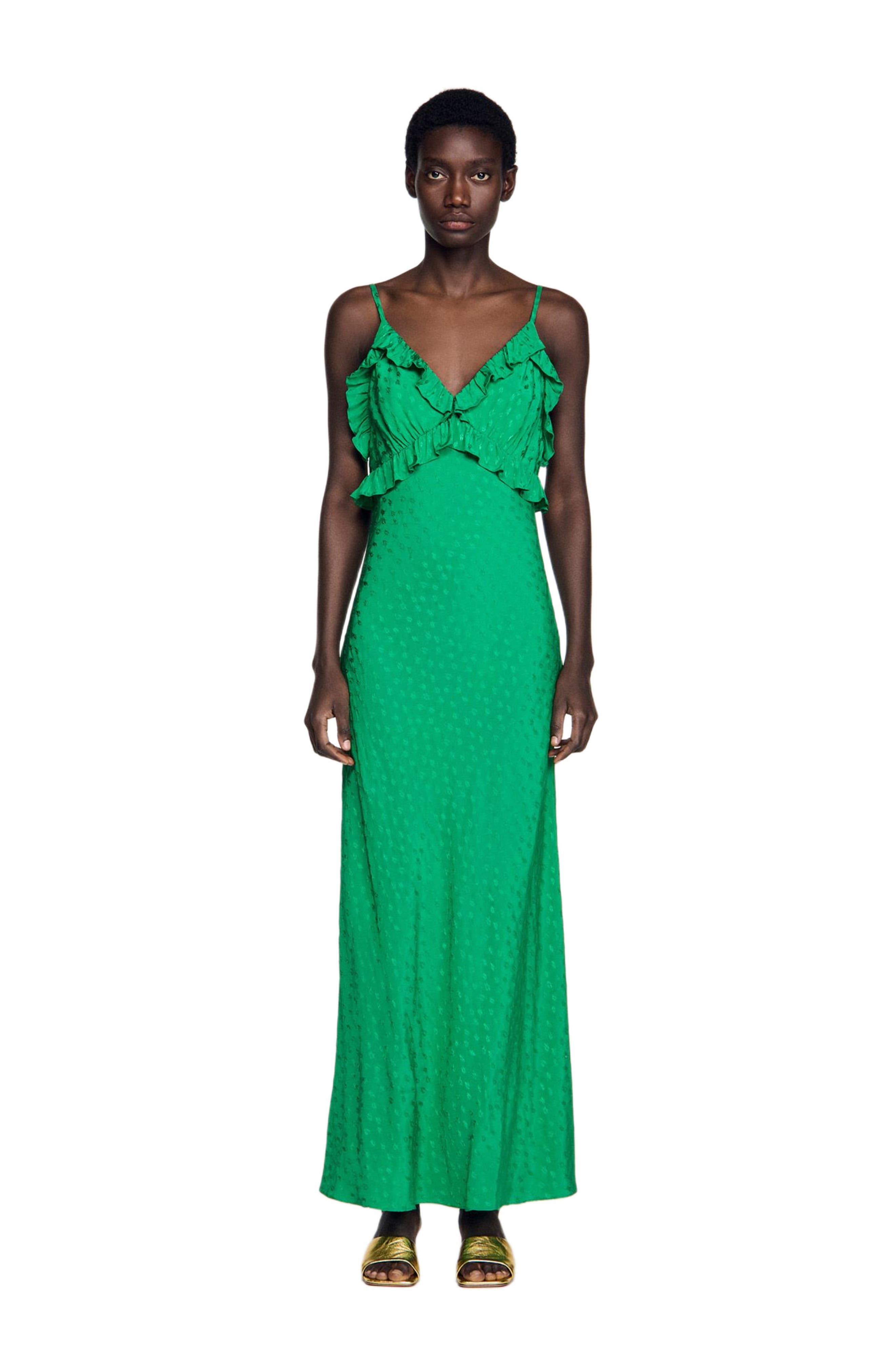 Maxi dress with straps