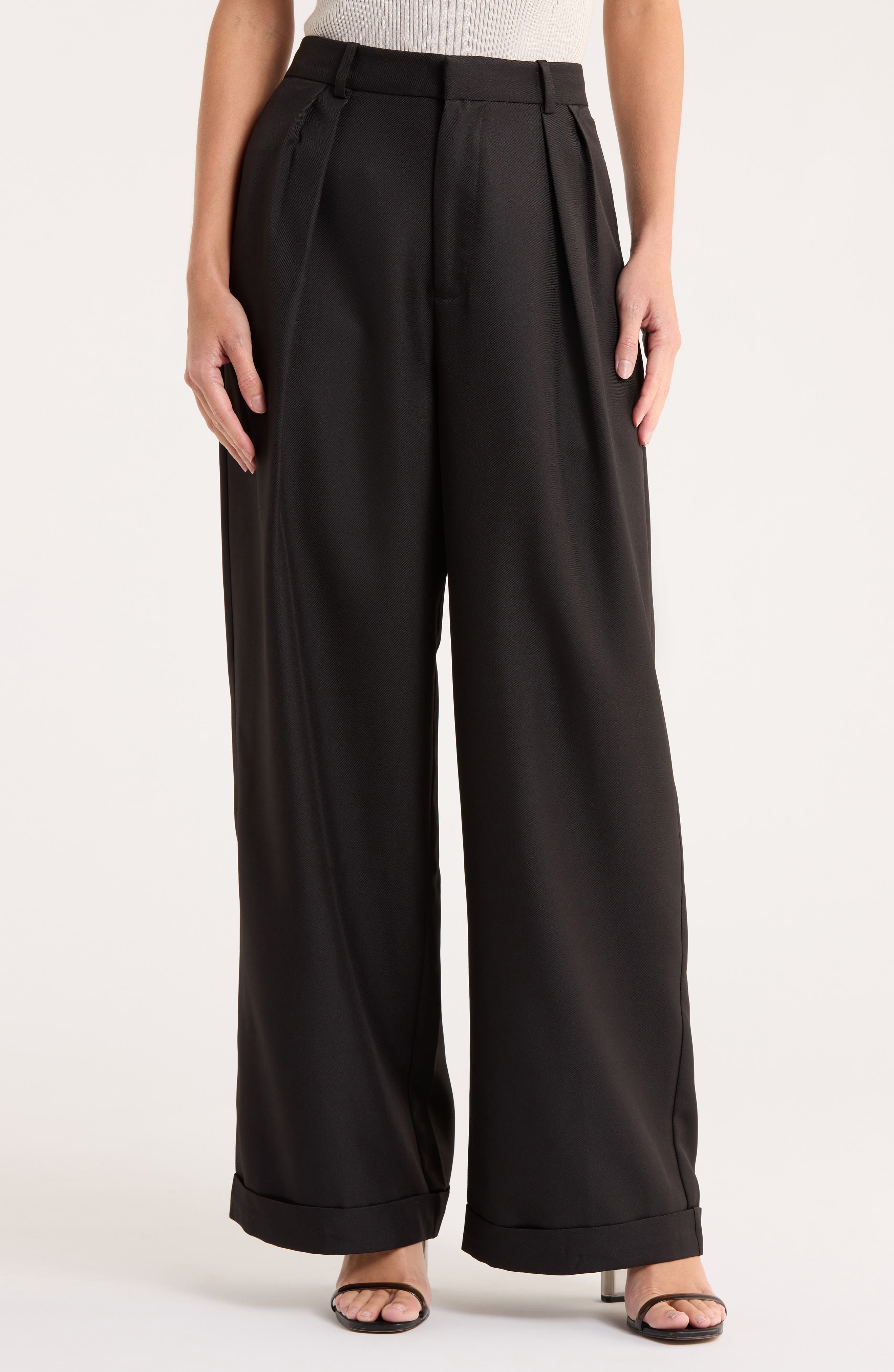 WAYF Maddox Pleated Cuff Trousers