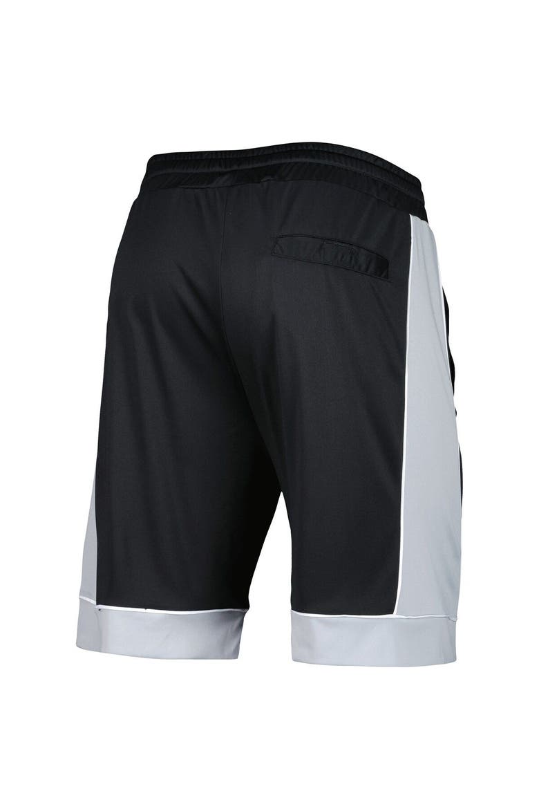 Men's G-III Sports by Carl Banks Black/Silver Las Vegas Raiders Fan Favorite Fashion Shorts, Alternate, color, Black