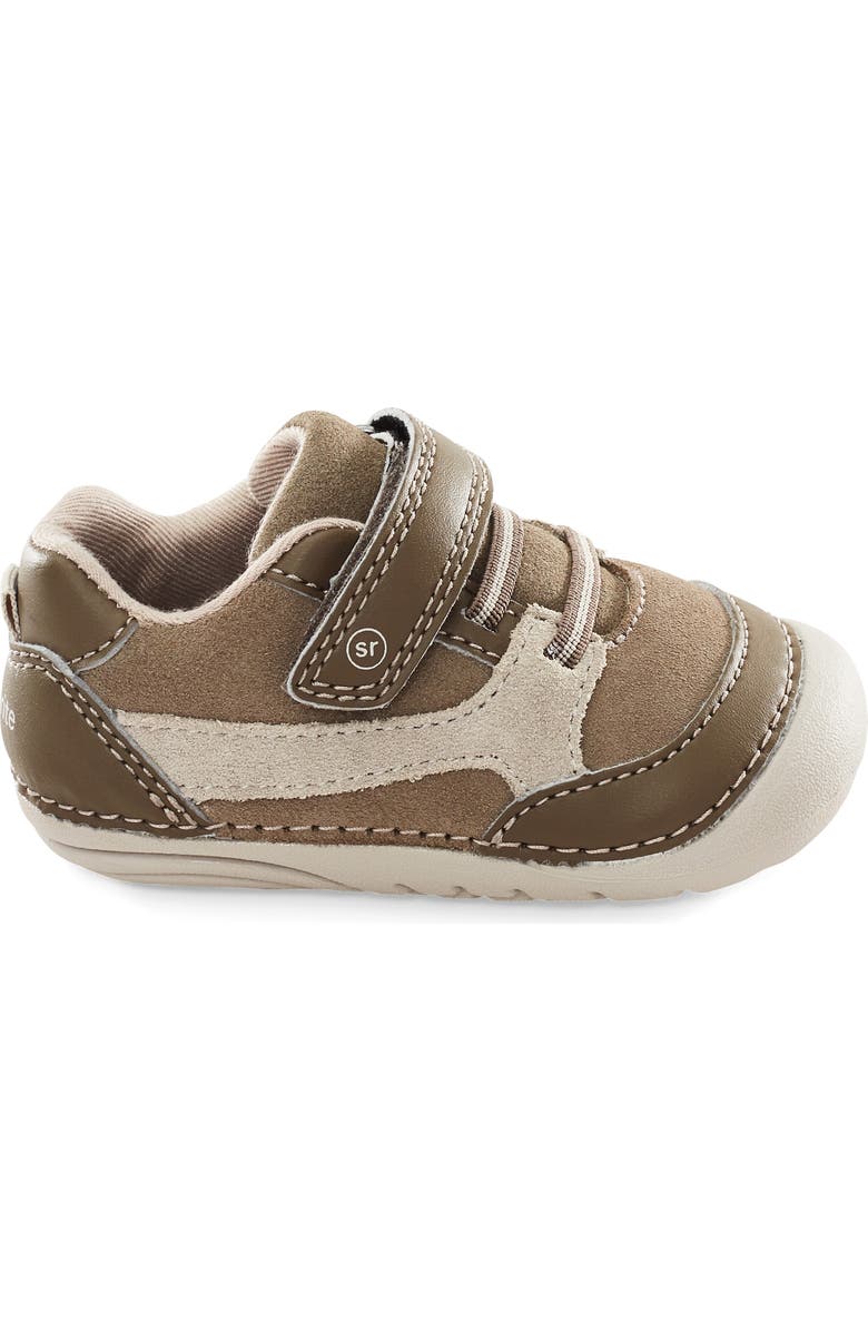 Stride Rite Soft Motion<sup>™</sup> Kylin Sneaker, Alternate, color,