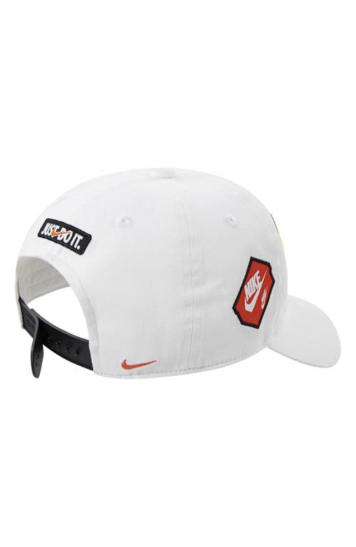 Nike Kids' Logo Toss Patch Club Baseball Cap In White