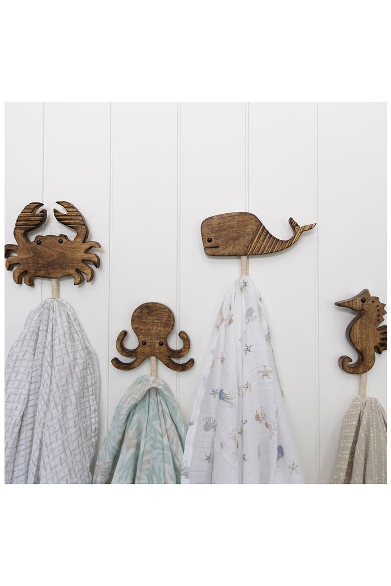 Cove Sea Life Motif Set of 4 Wall Hooks, Alternate, color, BEIGE/BROWN