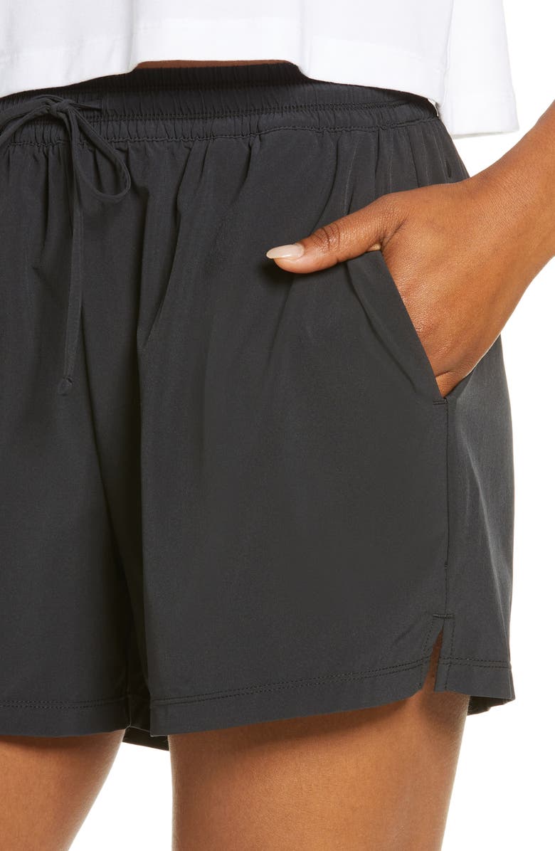 Zella Getaway High Waist Shorts, Alternate, color,