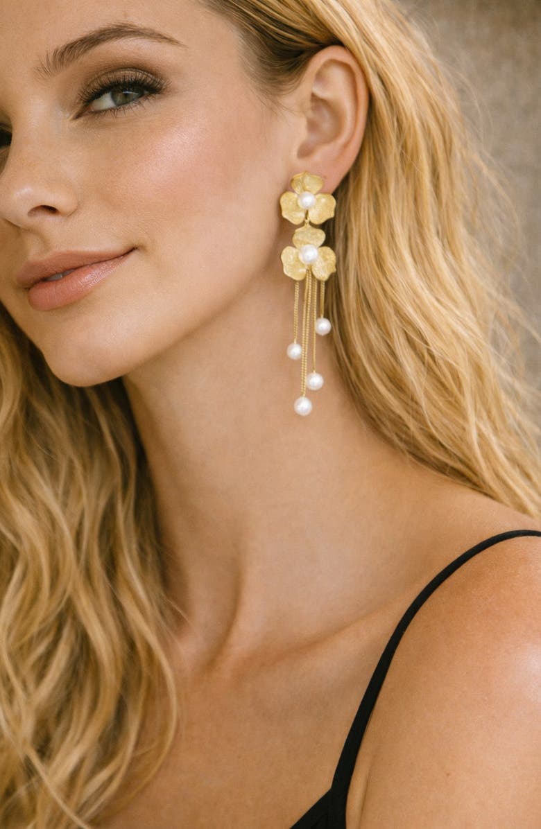 EYE CANDY LOS ANGELES Romina Bloom Statement Earrings, Alternate, color, Gold