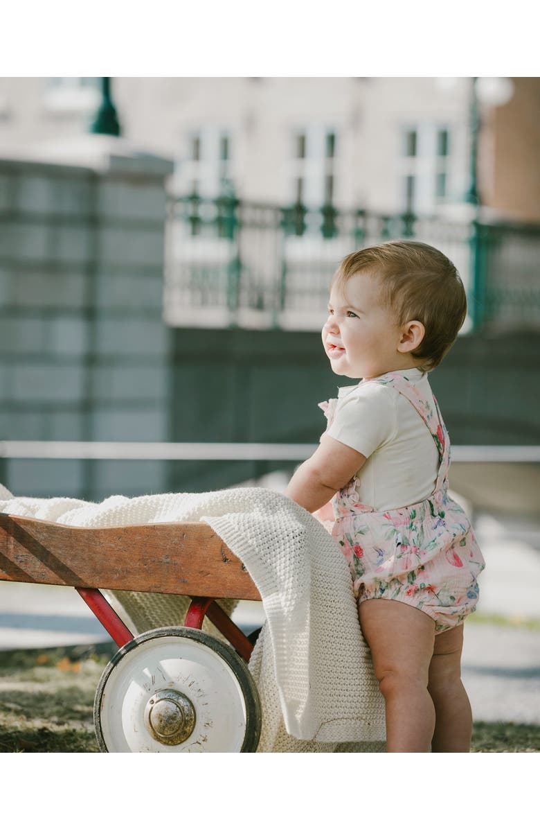 Deux par Deux Organic Cotton Jersey Bodysuit and Printed Berries Muslin Overall Set, Alternate, color, White & Pink Printed Berries