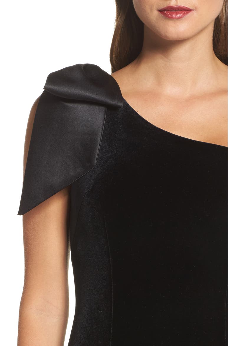 Bow One-Shoulder Velvet Gown, Alternate, color, BLACK