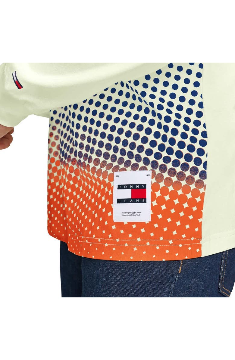 TOMMY JEANS Men's Tommy Jeans Cream New York Knicks Ben Vintage Applique Long Sleeve Hoodie T-Shirt, Alternate, color, Cream