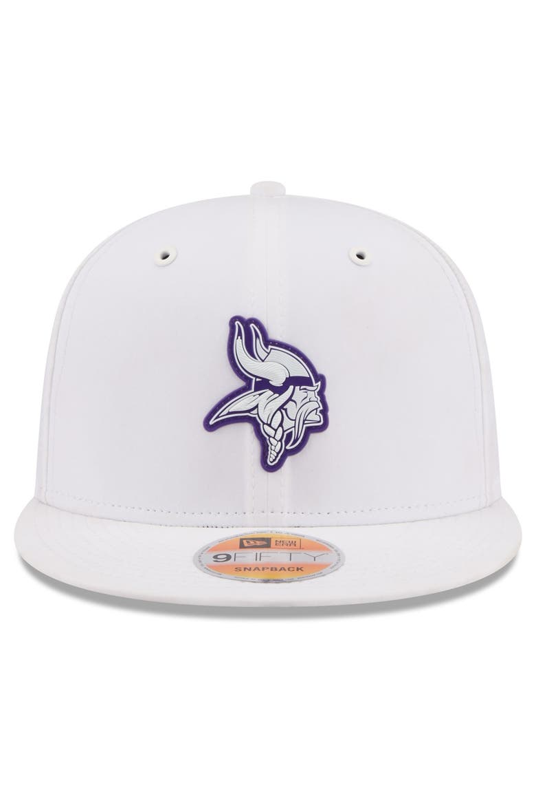 Men's New Era White Minnesota Vikings 2026 Sideline 9FIFTY Snapback Hat, Alternate, color, White