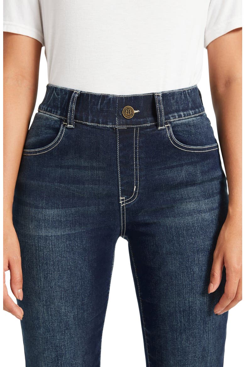 Signature Mid Rise Stretch Denim Straight Leg Jeans, Alternate, color, Roma Wash