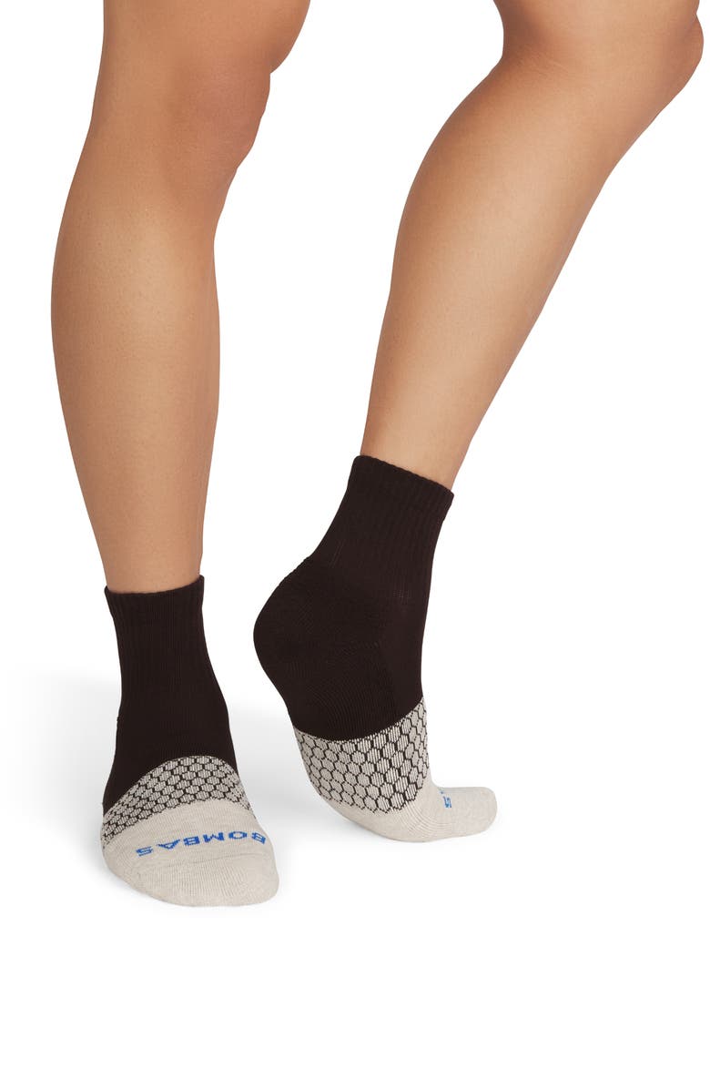 Bombas Heather Toe Block Quarter Crew Socks, Alternate, color, Chai X Espresso