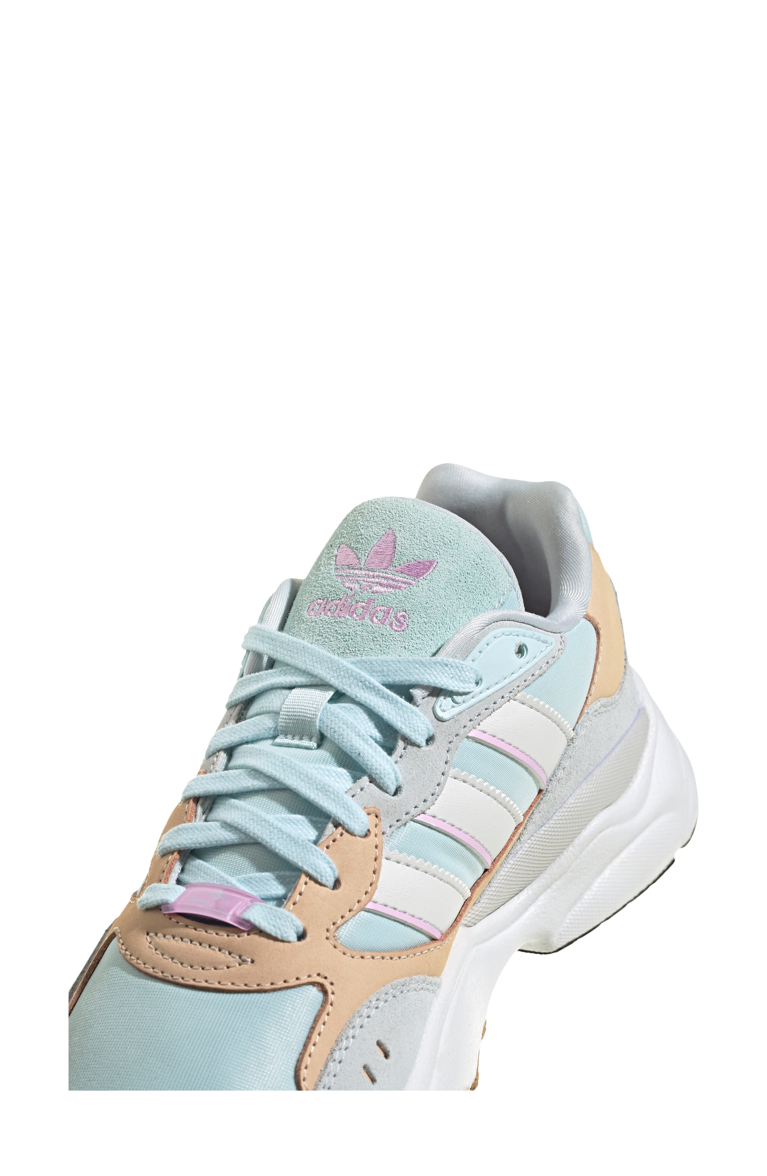 adidas Retropy F90 Sneaker, Alternate, color, 