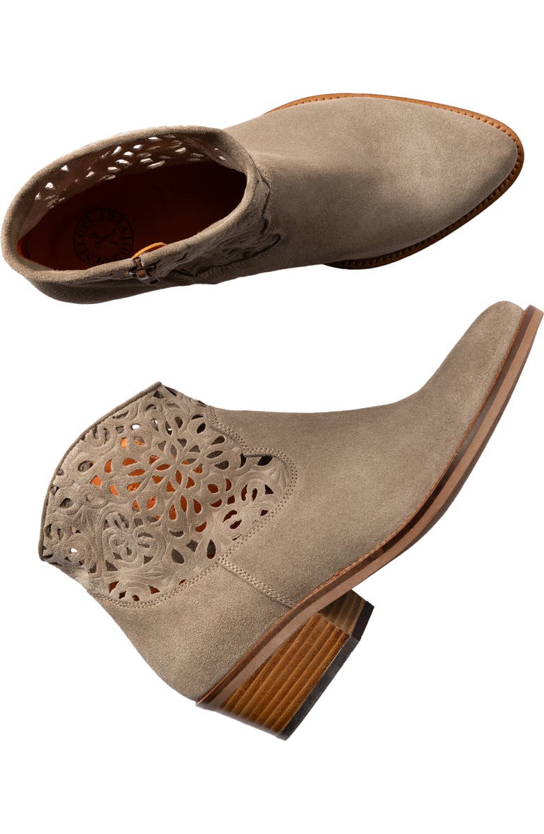 Penelope Chilvers Cassidy Cutout Bootie, Alternate, color,