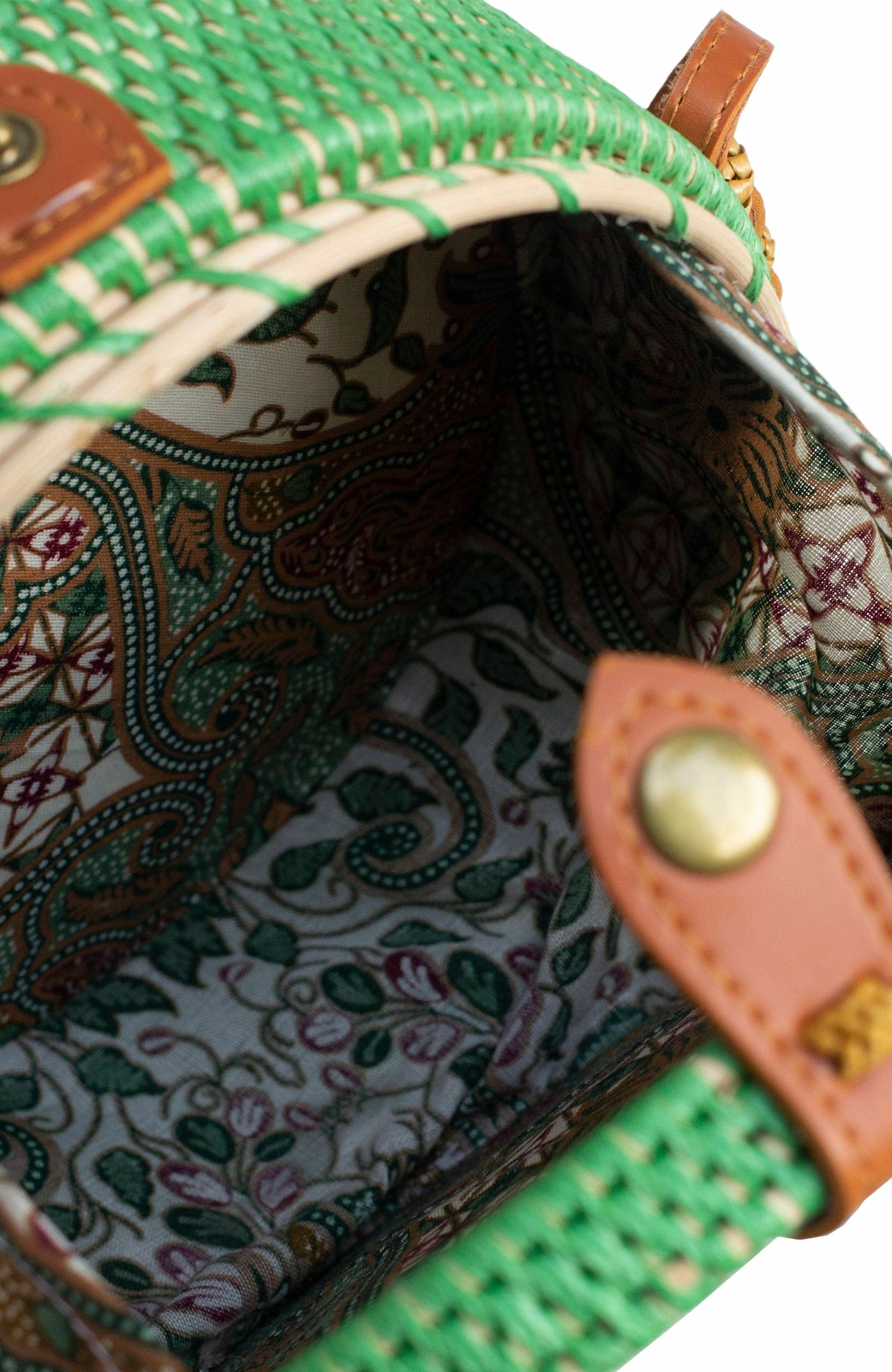 Ata Bali Crossbody Bag, Alternate, color, Green