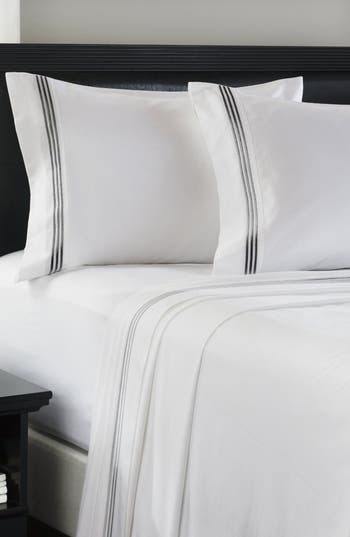 Luxury Home Embroidered Line 3-piece Sheet Set In Black